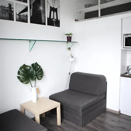 Apartment Eleven