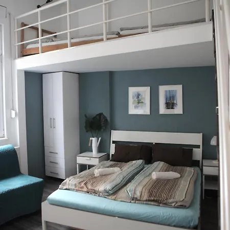 Eleven Apartman *